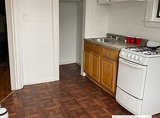 4202 Ditmars Blvd APT 2R, Astoria, NY 11105