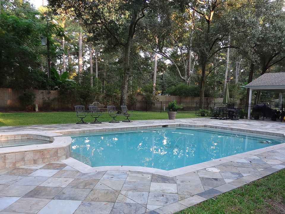 1st image of 14818 Waynewood Dr