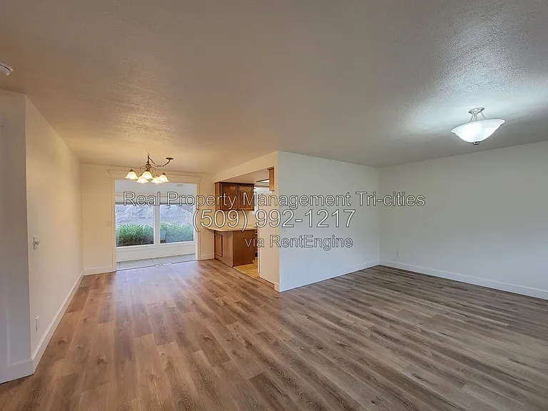 249 Rachel Rd — Photo 2
