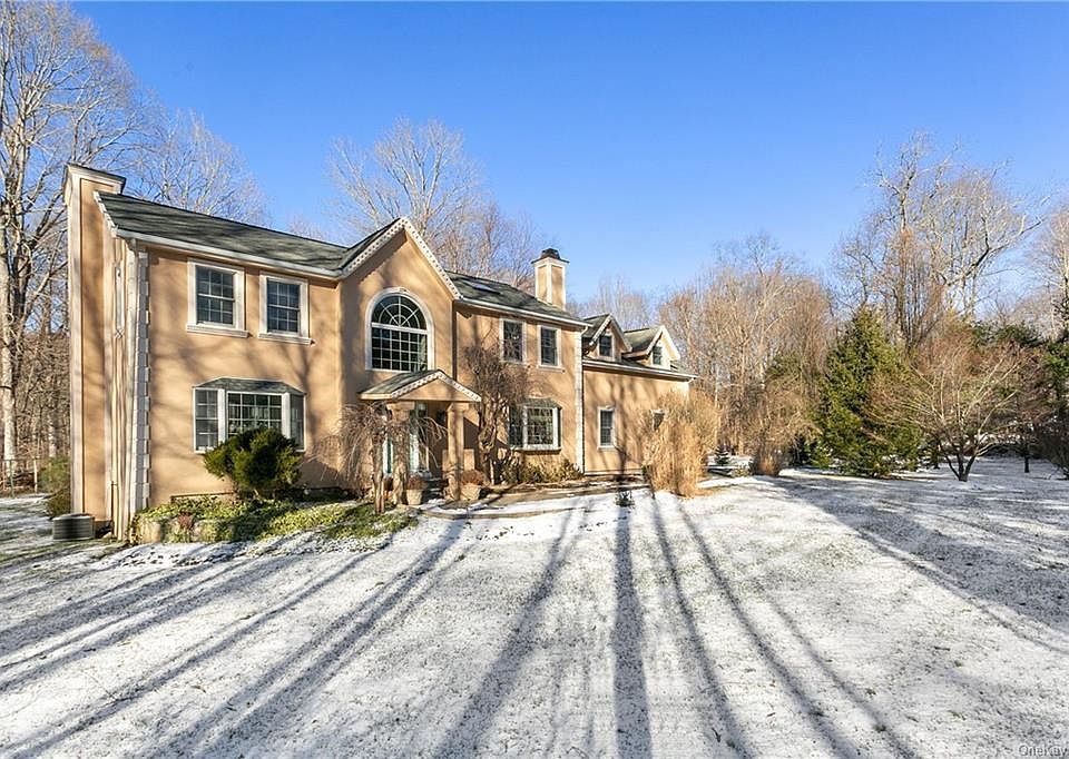 3 Brookfalls Road, Putnam Valley, NY 10579 Zillow