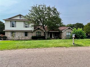 1048 Eagle Canyon Dr, China Spring, TX 76633