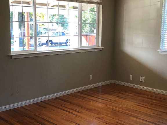 3rd image of 1376 Selo Dr