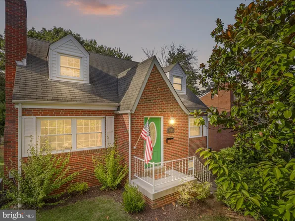 3106 63rd Pl, Landover, MD 20785