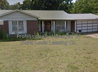 9002 Midland Blvd, Saint Louis, MO 63114