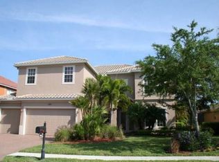 9960 Rookery Cir, Estero, FL 33928