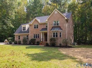 17617 Thornwood Ln, South Chesterfield, VA 23803