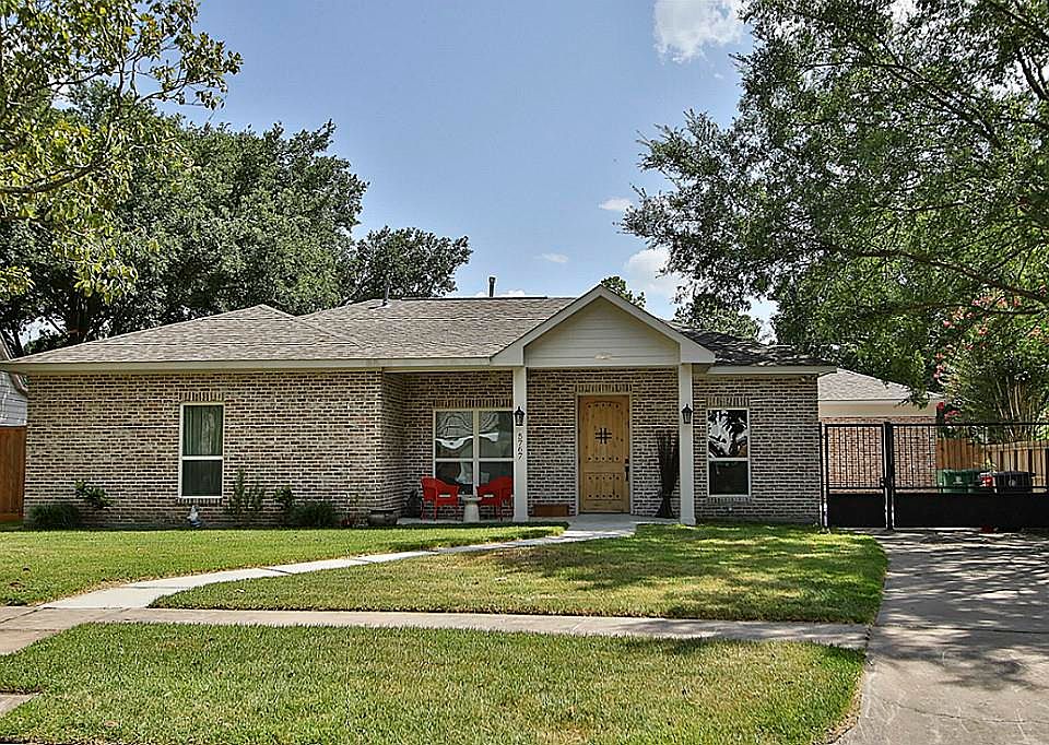 1st image of 5767 Braesheather Dr