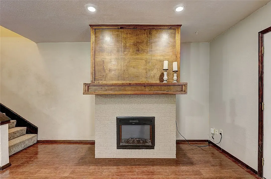 NW 34th St, Oklahoma City — Photo 1