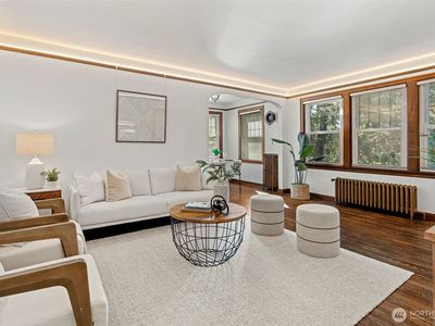 411 Boylston Avenue E #207, Seattle, WA, 98102