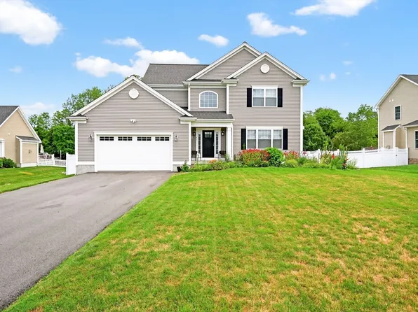 41 High Hill Rd, Swansea, MA 02777