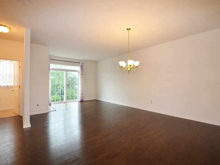 11900 Riley Dr #2 — Photo 7