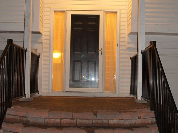 4th image of 38317 S Williams Cir