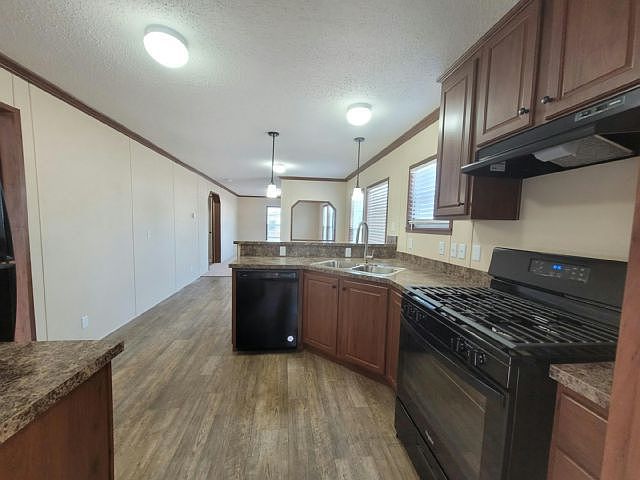1st image of 304 Bankers Dr #44