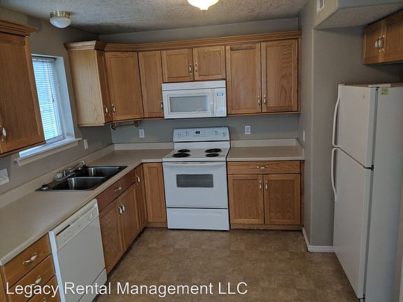 4th image of 520 W 7th S APT 102