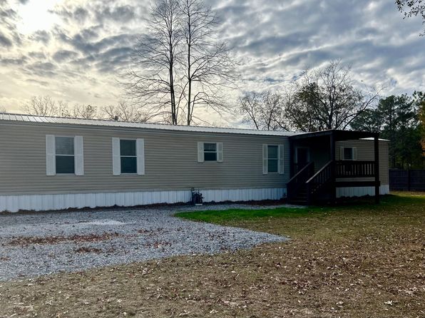 (undisclosed Address)