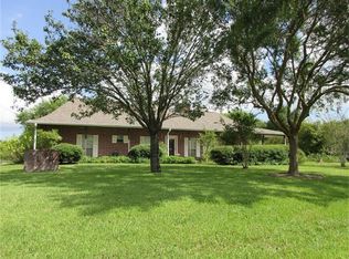 1144 County Road 634, Alvin, TX 77511