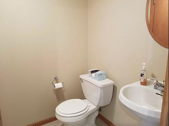 5th image of 1175 Nolan Ct