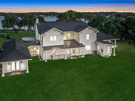 3rd image of 2301 Morningside Dr