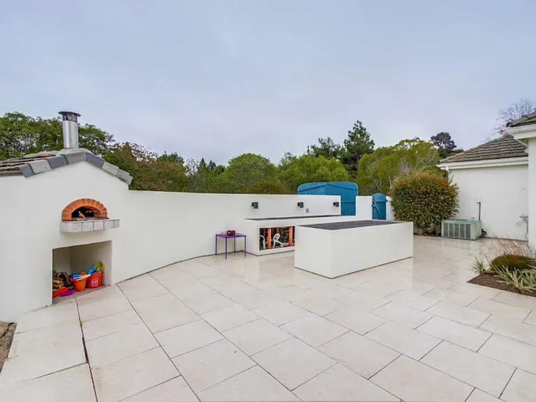 4124 Stonebridge Ln — Photo 126