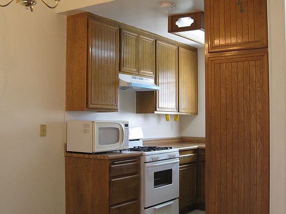 3rd image of 28007 Tiffany Ln Unit 318