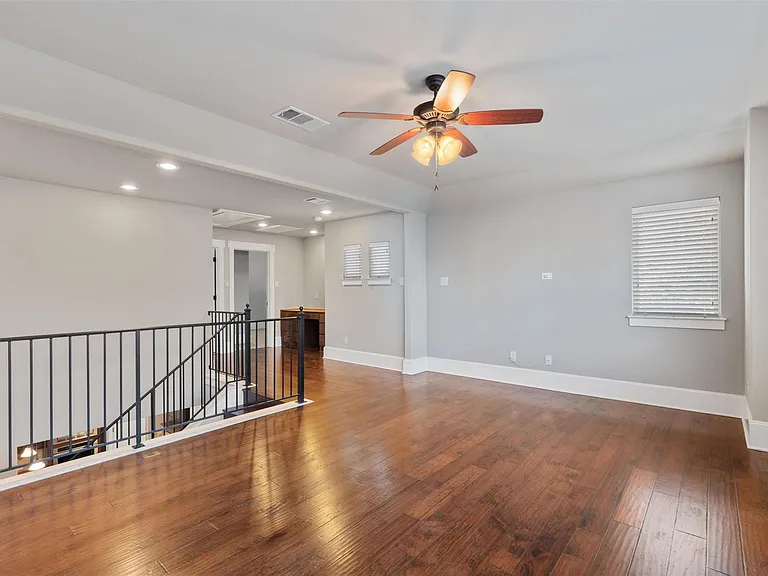 8417 Etienne Cv — Photo 20