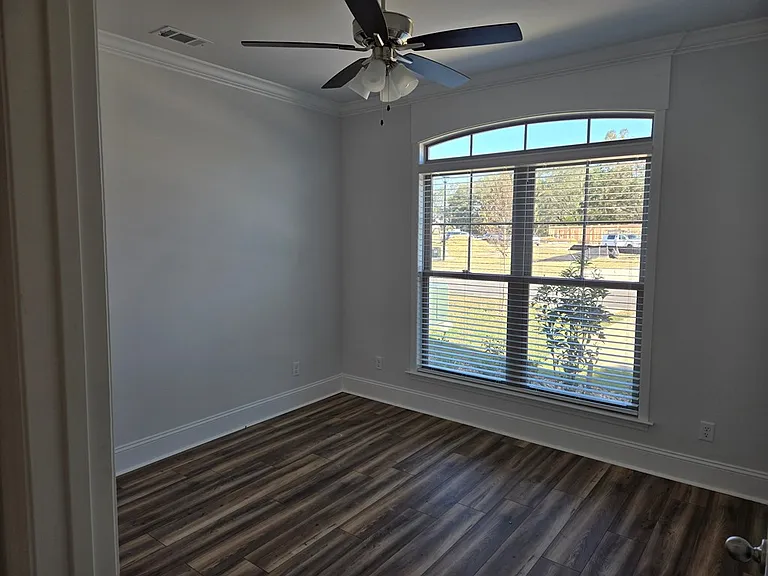 5373 Hamilton Green Cir — Photo 8