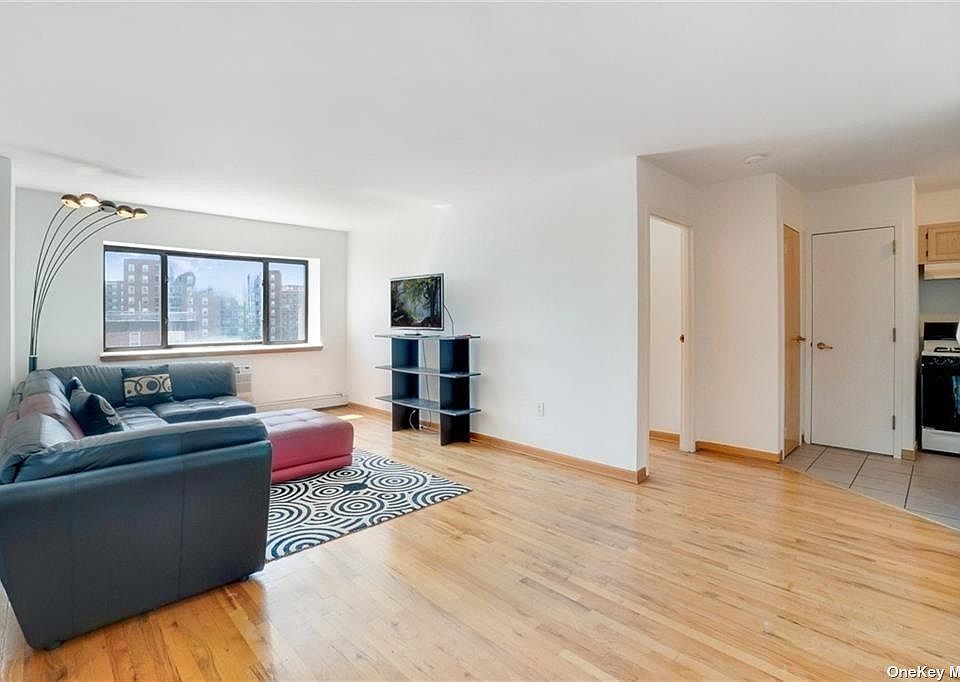 1st image of 6326 99th St APT 8C