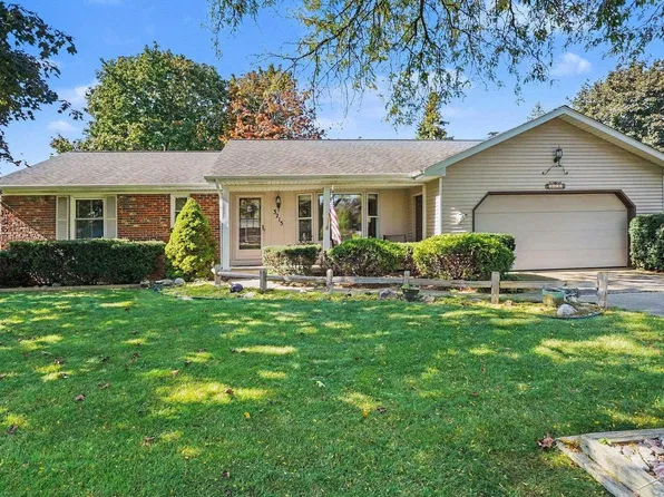 3215 Columbine Dr, Saginaw, MI 48603