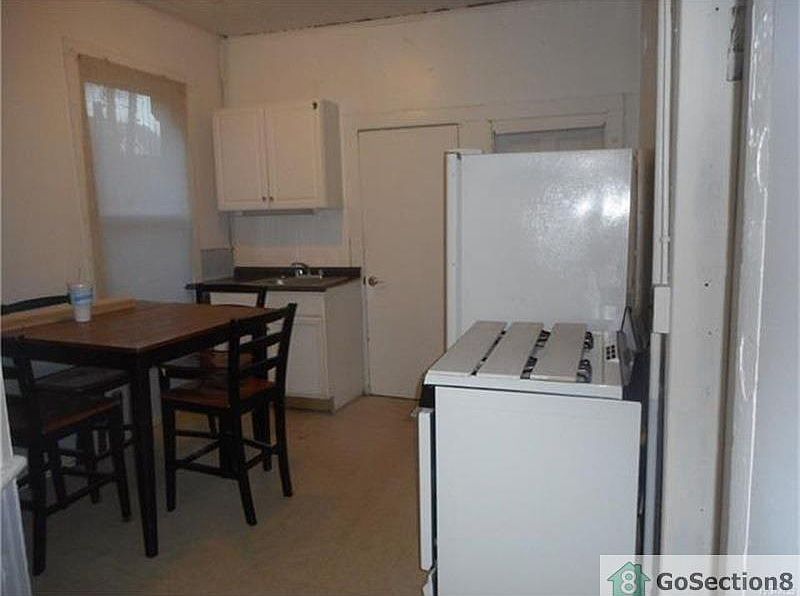 2nd image of 134 Ball St #1