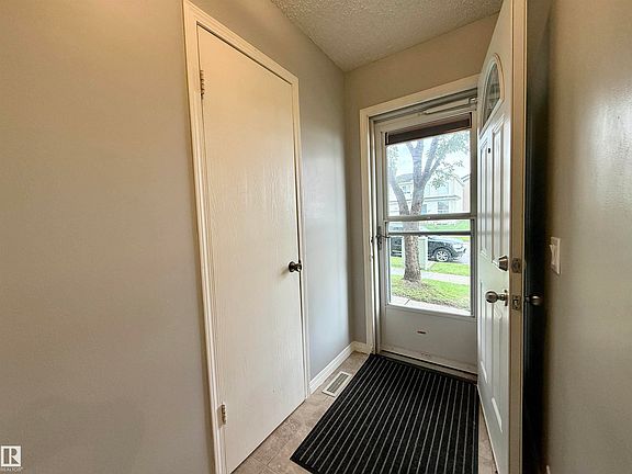 3rd image of 5107 146th Ave NW