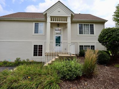 2410 Daybreak Ct #3, Elgin, IL, 60123
