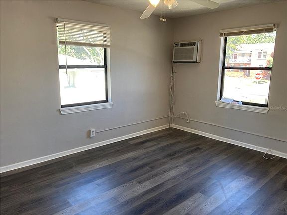 5th image of 2210 10th St S #B