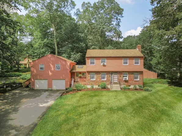 15 Northwest Rd, Spencer, MA 01562