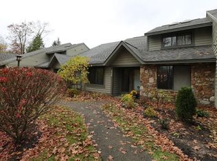 1926 S Ridge Way, Somerset, PA 15501