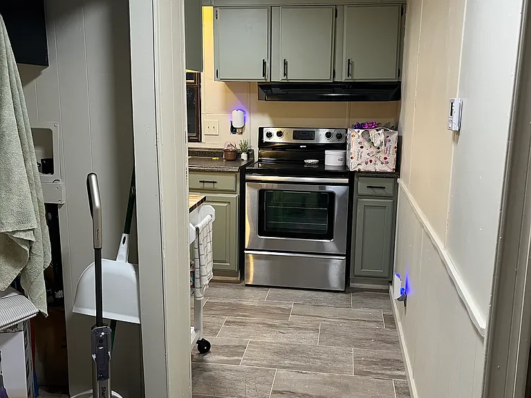 9900 E Britton Rd — Photo 2