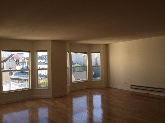 2nd image of 118 Wood St APT 305