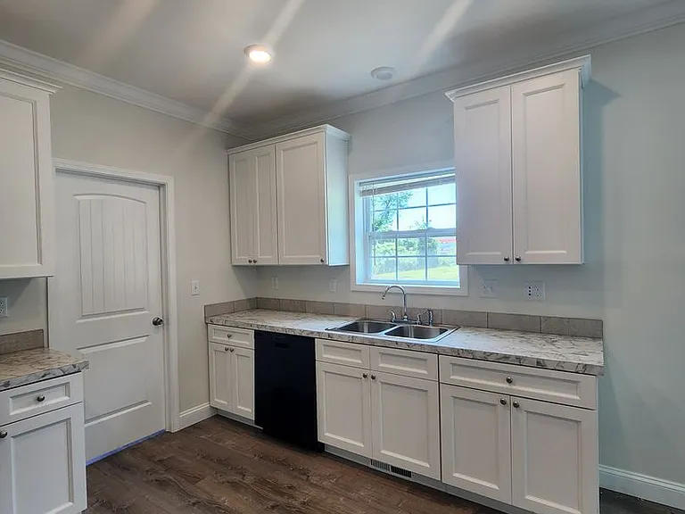 68 Brevard Knoll Dr — Photo 7