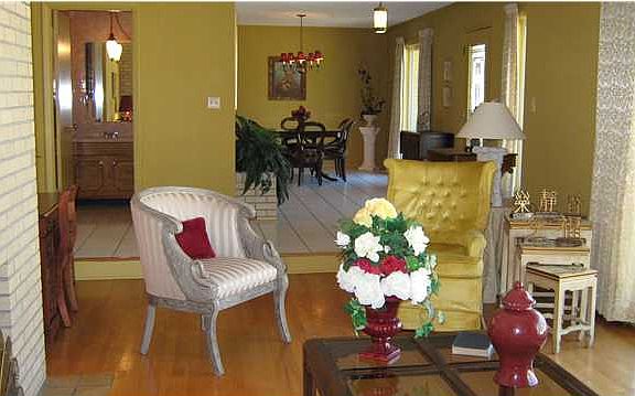 ANOTHER VIEW OF LIVING ROOM