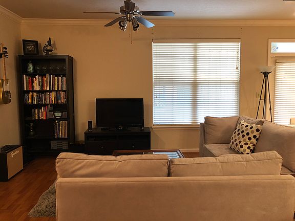 3rd image of 1711 Old Spanish Trl APT 112