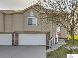 7420 N 77th Ter, Omaha, NE 68122