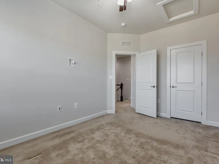 7311 Taylors Hill Ln — Photo 33