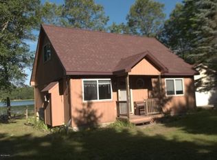 10332 Alpine Dr, Reed City, MI 49677