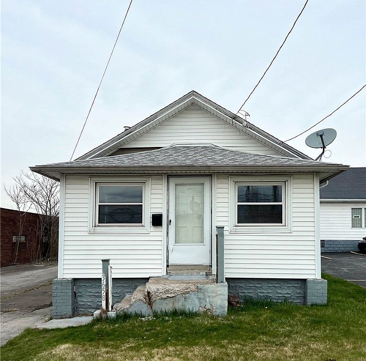 3658 Mahoning Ave, Austintown, OH 44515 Zillow