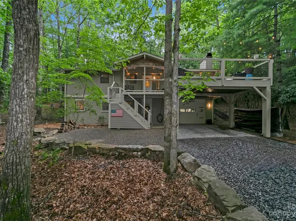 77 Wesa Ct, Brevard, NC 28712