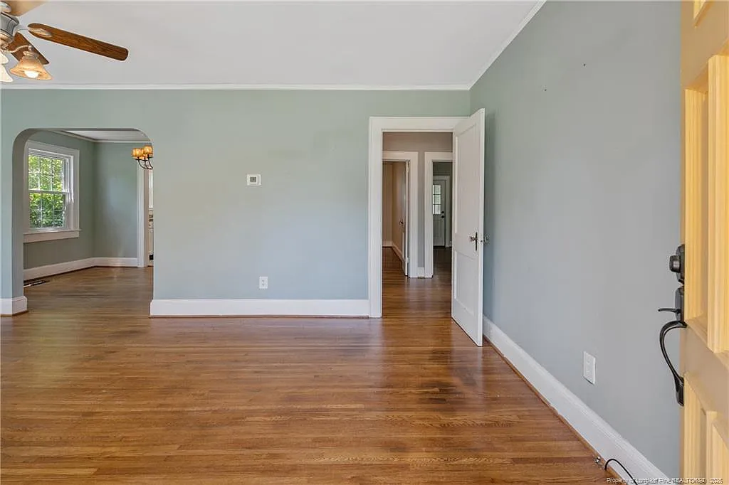 209 North Churchill Drive - BB — Photo 2