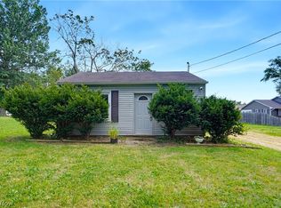 1036 Derbydale Rd, Akron, OH 44306