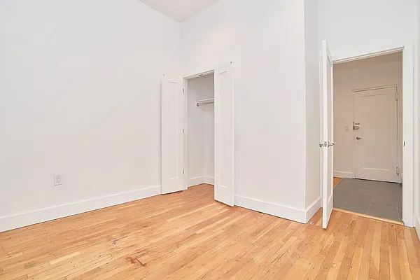 Rented by Living New York | media 18