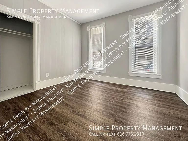 52 Union Ave NE #1 — Photo 9