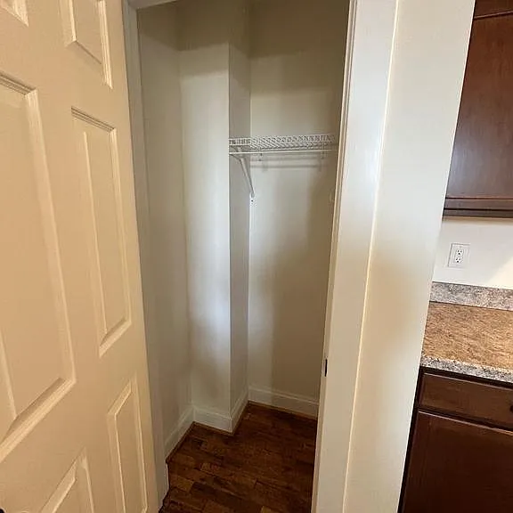 302 N Cameron St #202 — Photo 11