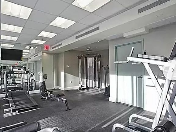 4th image of 4415 Purves St #11A